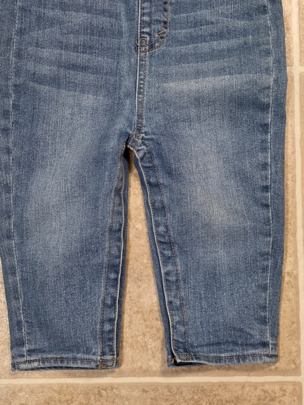 Levi’s Baby Denim Overalls 24M Classic Bib Snap Bottom